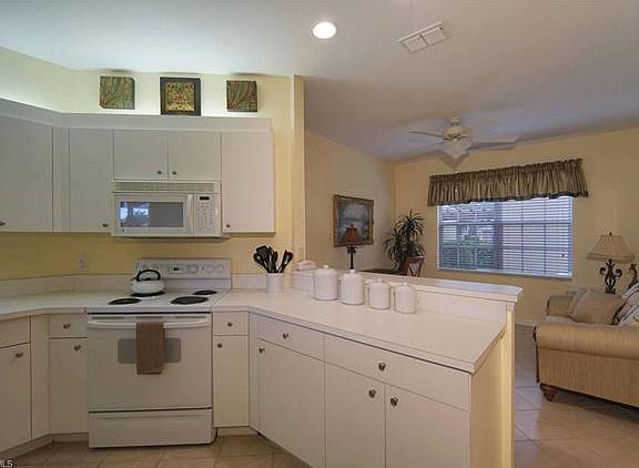 3rd image of 5940 Sand Wedge Ln Unit 1403