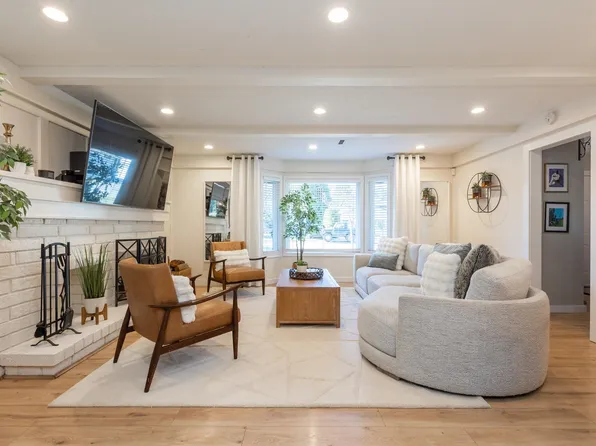 4638 198c St, Langley, BC V3A 5S4