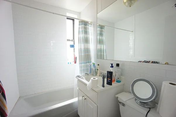 Rented by Compass | media 28