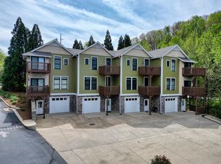 1401 Lakeside Rd, Hiawassee, GA 30546