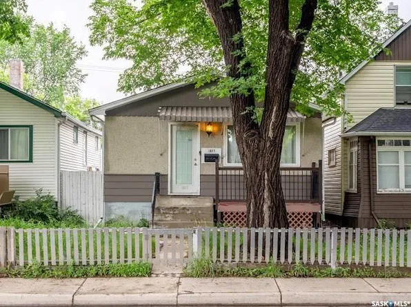 1827 Quebec STREET, Regina, SK S4P 1J6