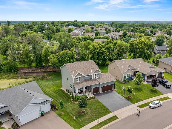 5th image of 20833 Peony Ln