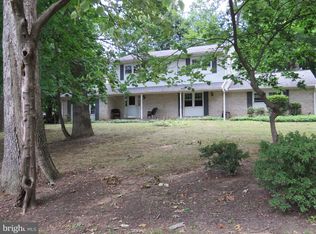 805 Flintlock Ridge Rd, Mechanicsburg, PA 17055