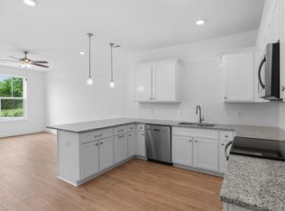 1170 S Dickerson Rd #16, Goodlettsville, TN 37072