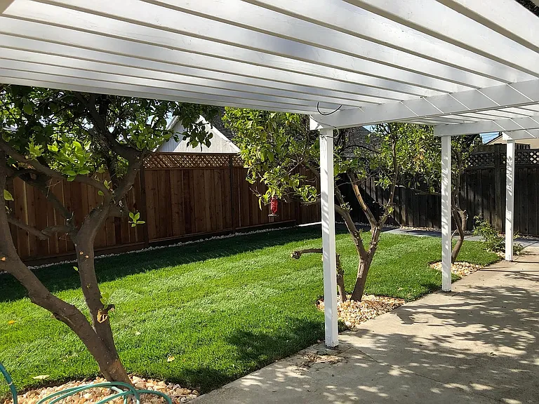 1057 Shamrock Dr — Photo 44
