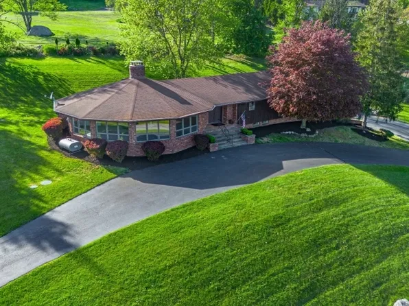 53 Edsall Dr, Vernon Twp., NJ 07461