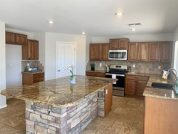 5th image of 28013 N Sandstone Way
