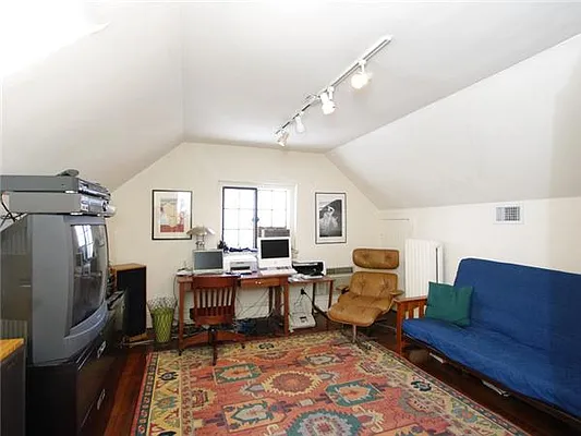 Sold by Exclusive Properties Sotheby's International Realty | media 30