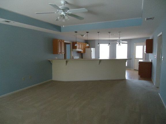 3rd image of 3945 Pecan Dr