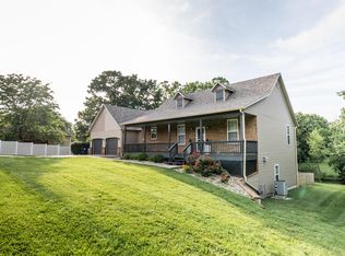 845 Turtle Crk, Marshfield, MO 65706