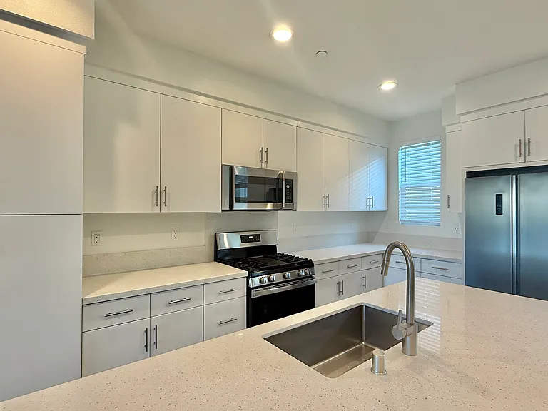 10523 Coupland Way — Photo 5