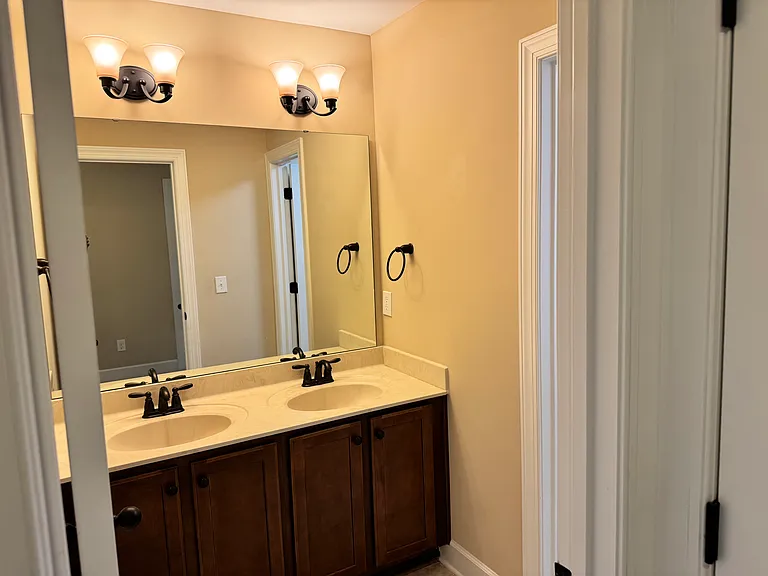 4025 Canterwood Dr — Photo 16