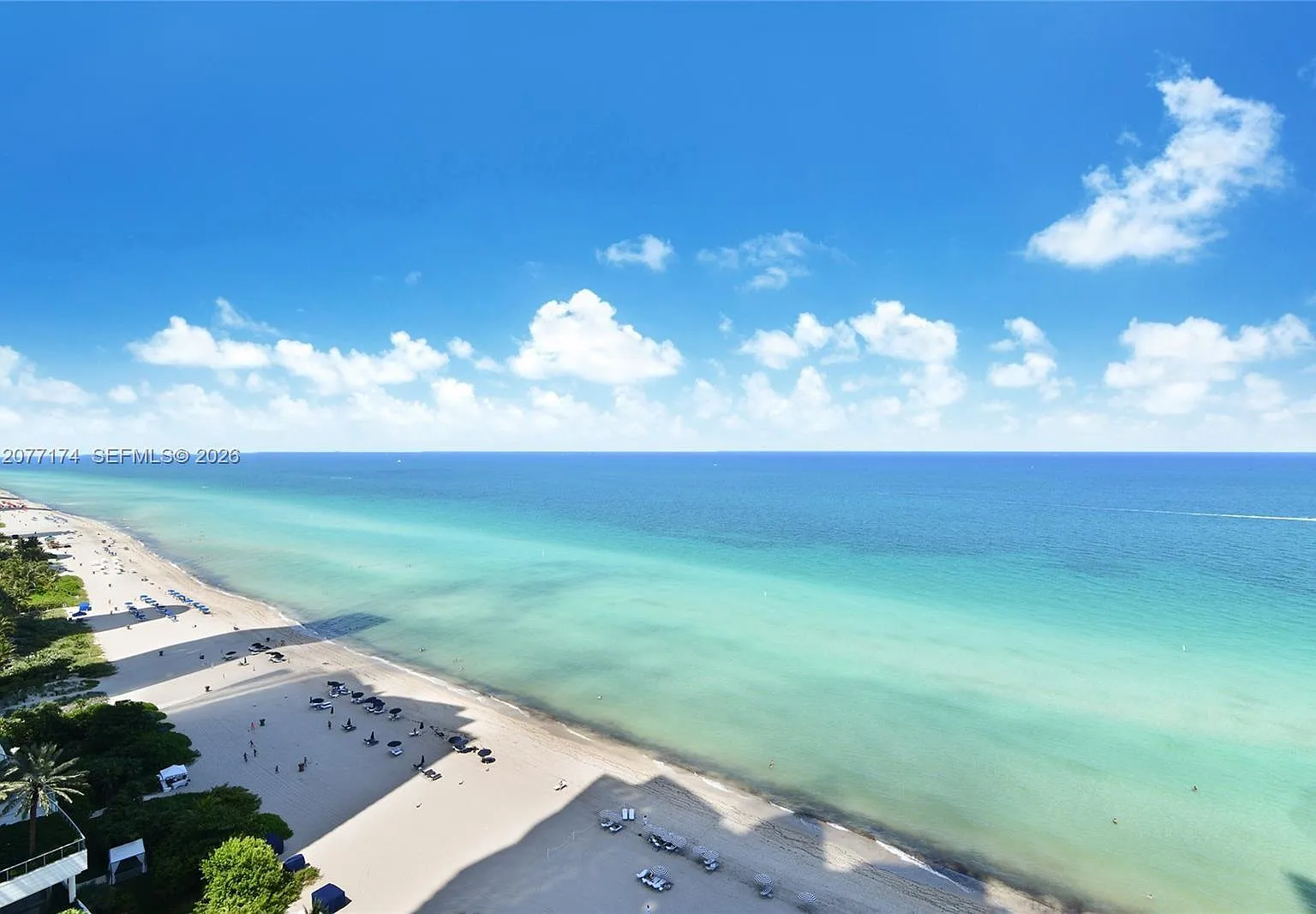 Jade Beach Condo — Photo 4