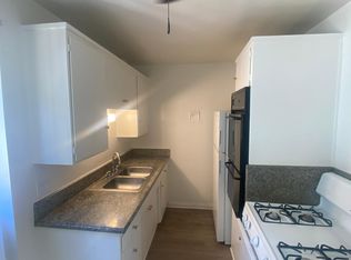 301 N Signal St APT 10, Ojai, CA 93023
