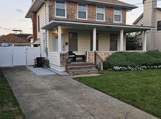 290 Mott Ave, Inwood, NY 11096