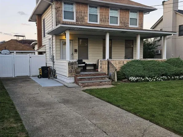 290 Mott Avenue, Inwood, NY 11096