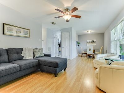 2450 Ashdale Dr #B-214, Austin, TX, 78757