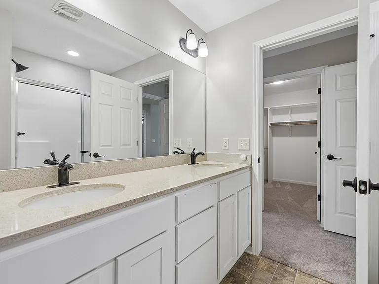 5638 Shailee Ct — Photo 29