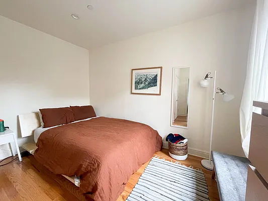 Rented by Ulas Real Estates Inc | media 17