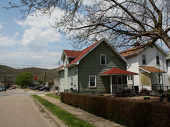 3rd image of 1500 5th Ave