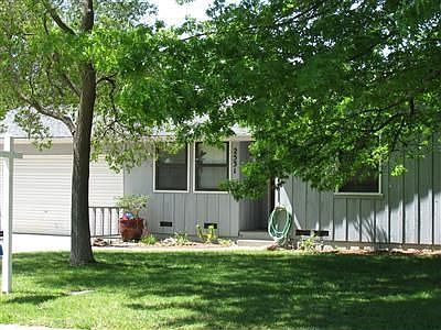 2nd image of 2531 Laurence Ave