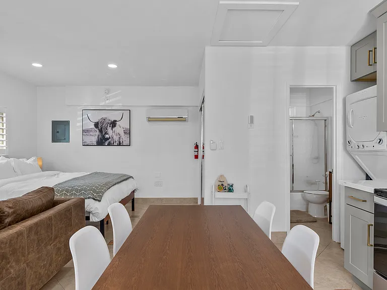 5659 W Avenue L6 — Photo 7