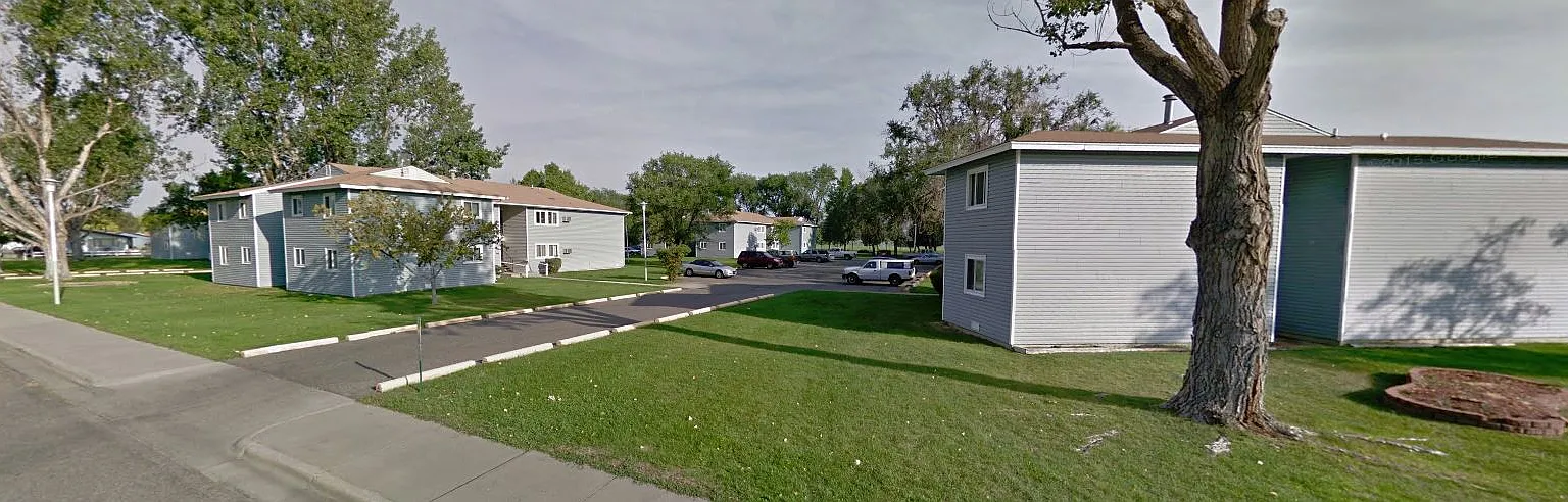 Western View Apartments — Photo 2