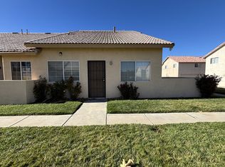 1629 Orchid Ln APT D, Lancaster, CA 93535