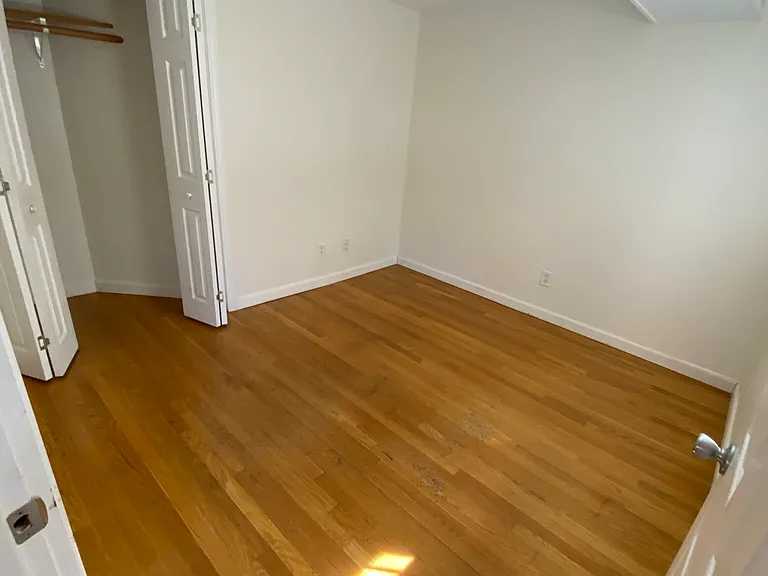 7 Myrtle St #3 — Photo 8