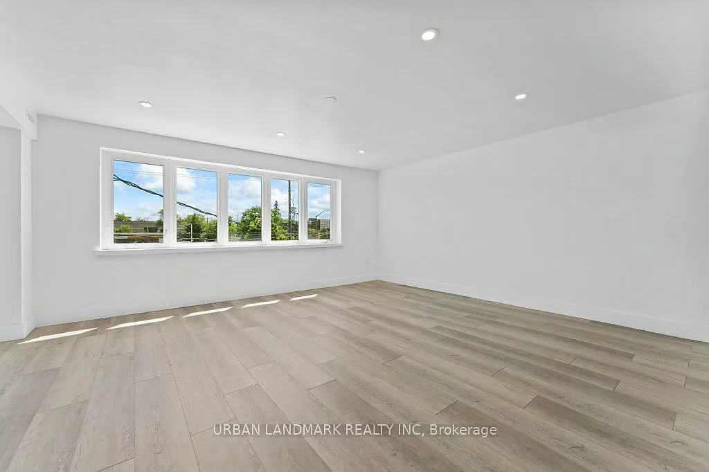 2 bed, $2,700 — Photo 1