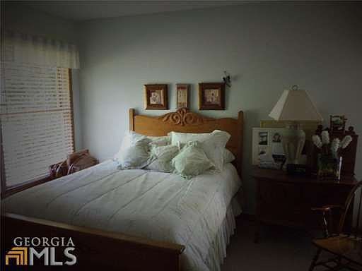 4th image of 110 Wexford Way