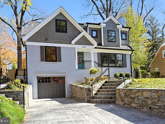 2nd image of 9009 Kensington Pkwy