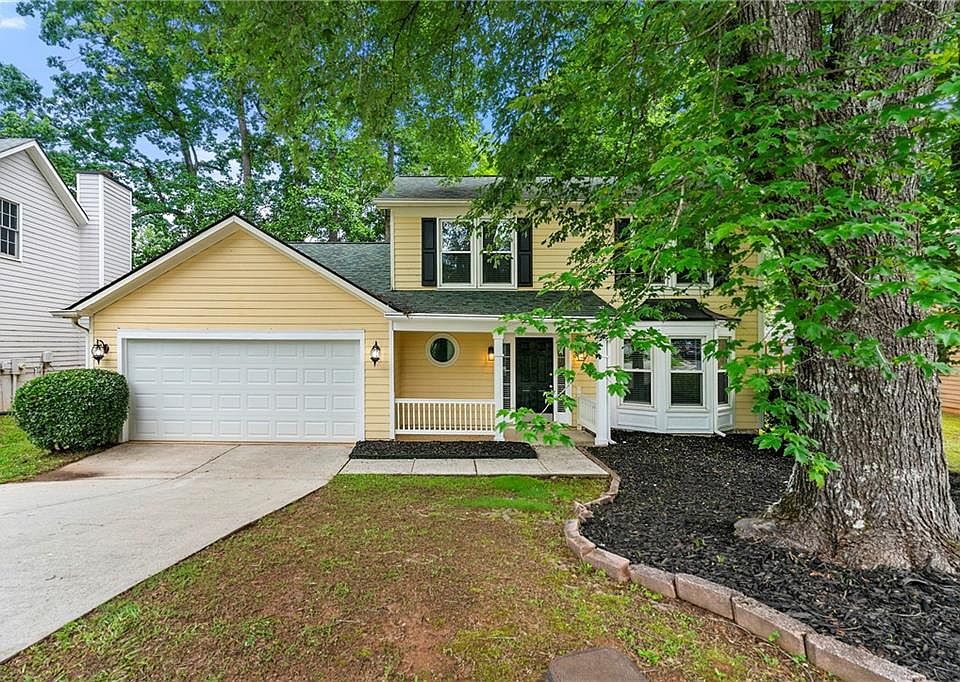 1st image of 194 Beaverwood Ct