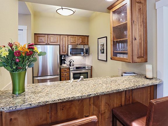 5th image of 63 Week Avondale Ln #2-240