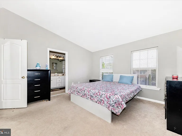 9215 McCarty Rd — Photo 14