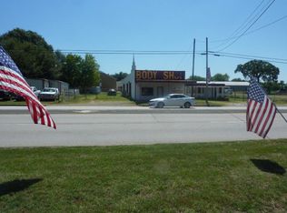 205 W Royall Blvd, Malakoff, TX 75148