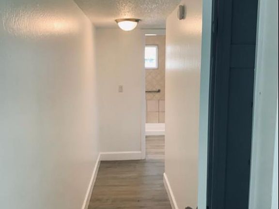 2nd image of 10450 Buena Plaza Cir