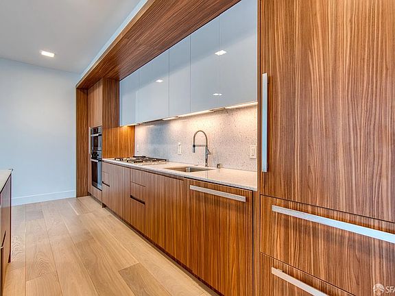 3rd image of 2177 3rd St #621
