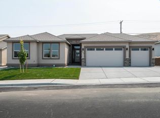 2629 W 44th, Kennewick, WA