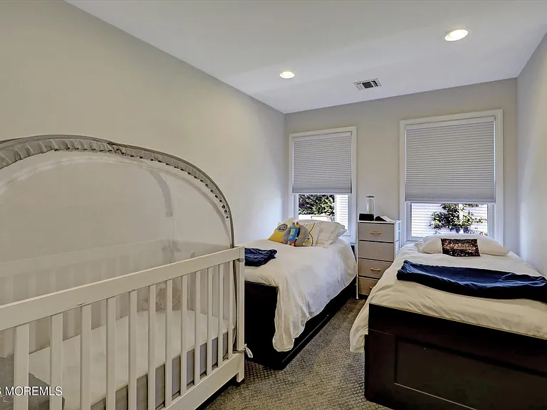 265 Norgrove Ave — Photo 30