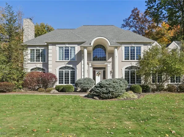 6167 Burr Oak Way, Hudson, OH 44236