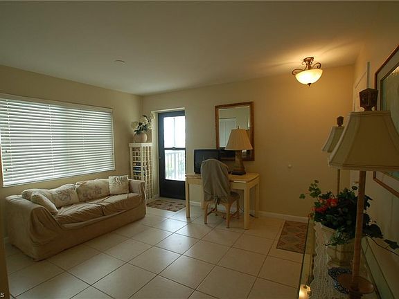 4th image of 392 Estero Blvd APT 307