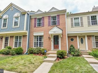 9138 Oshad Ln, Springfield, VA 22152