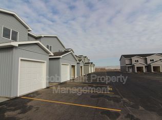 655 Ruby Cir UNIT 102, Shelley, ID 83274