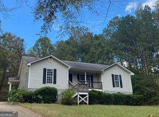 696 Rock Mills Rd, Lagrange, GA 30240