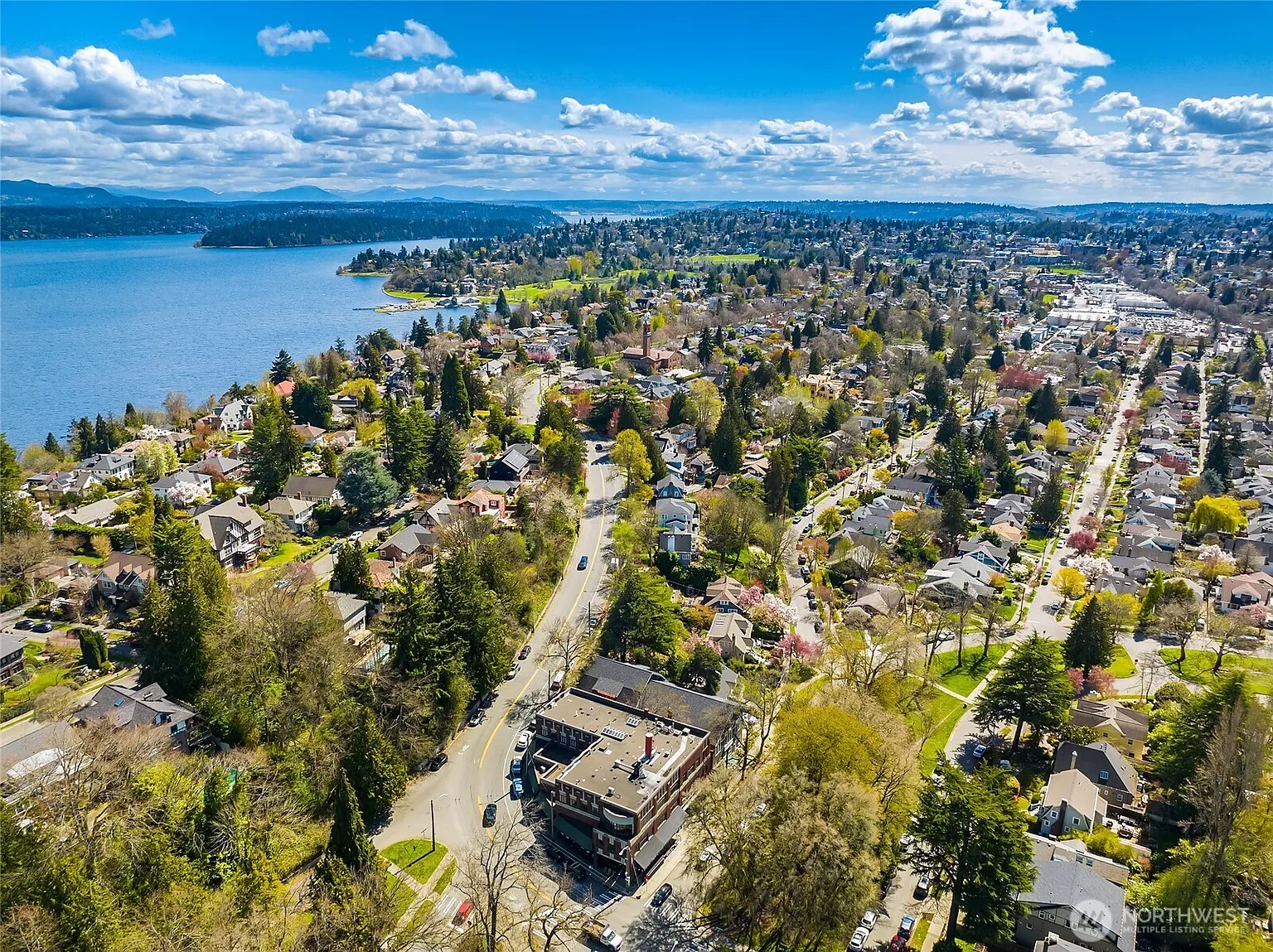 2809 1/2 Mount Rainier Drive S #4 photo 1