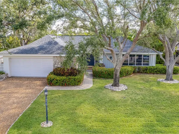 1331 Kingswood Ct, Fort Myers, FL 33919