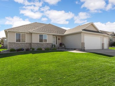 3155 Stanley Cup Dr, Marion, IA, 52302