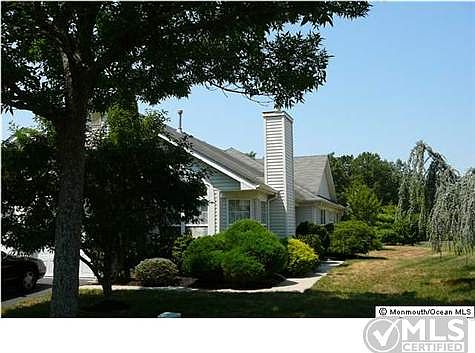 1st image of 8 Morning Glory Ln