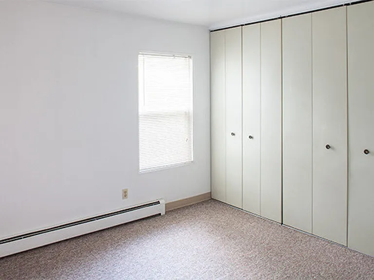 121 E Henry St #207-935 — Photo 10